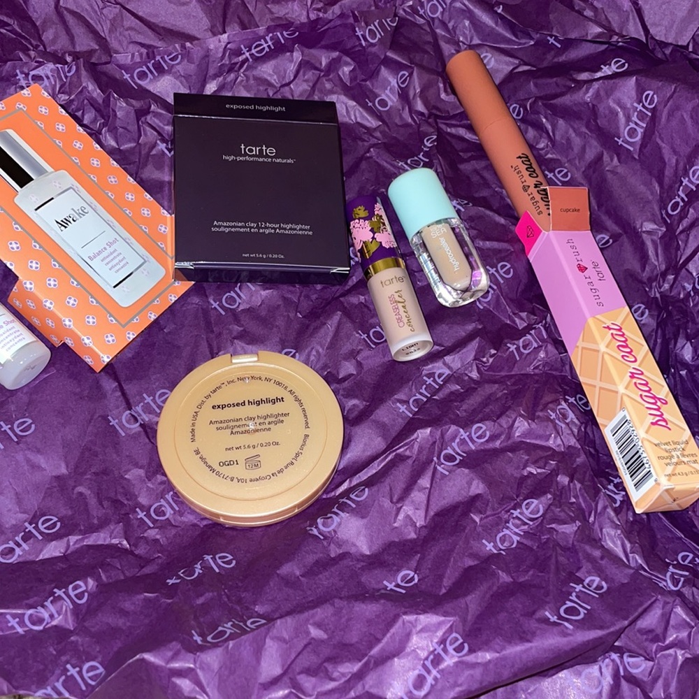 Full size tarte highlighter and cupcake lipstick